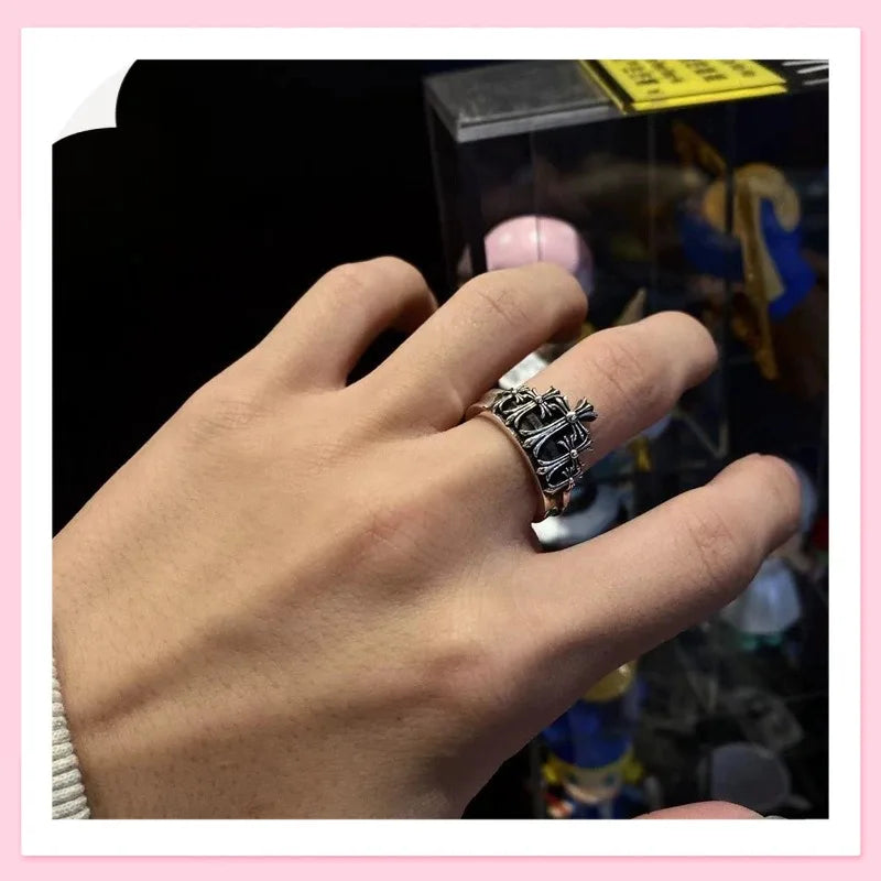 Royals & Rebels Ring